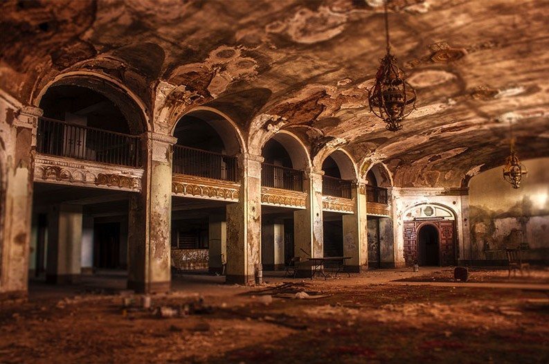 "From Grand Stations to Haunting Resorts: Exploring the Eerie Beauty of Abandoned Hotels"