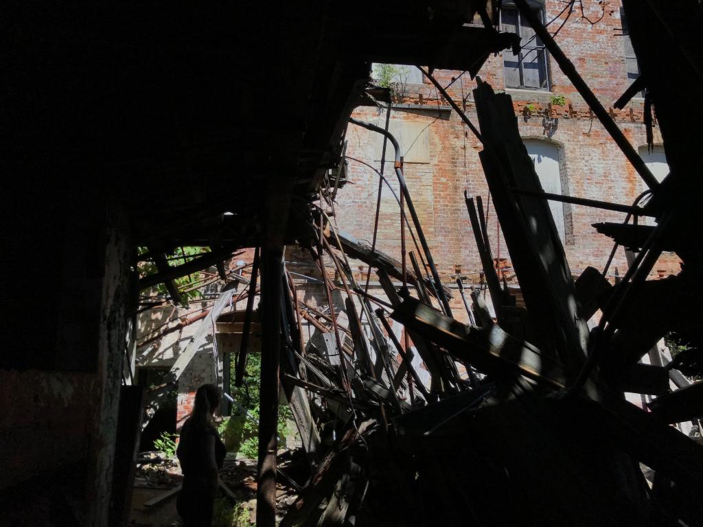 Exploring the Silent Grandeur of Abandoned Industrial Ruins
