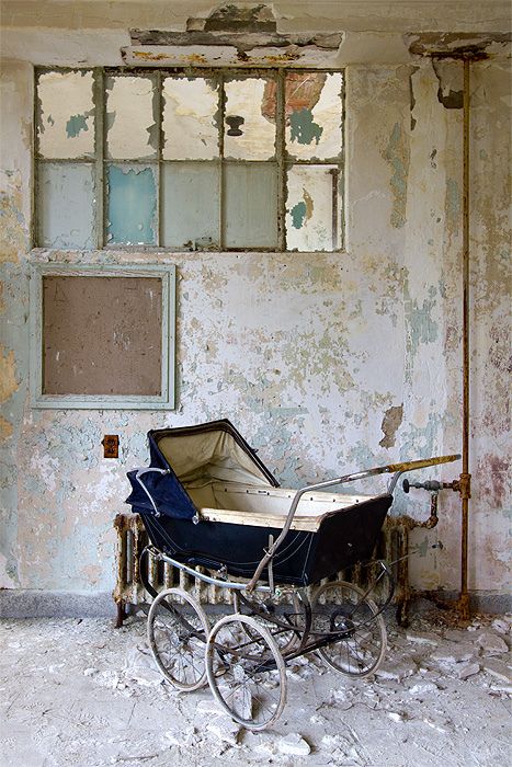 Unveiling the Haunting Beauty: Exploring the Secrets of Abandoned Hospitals