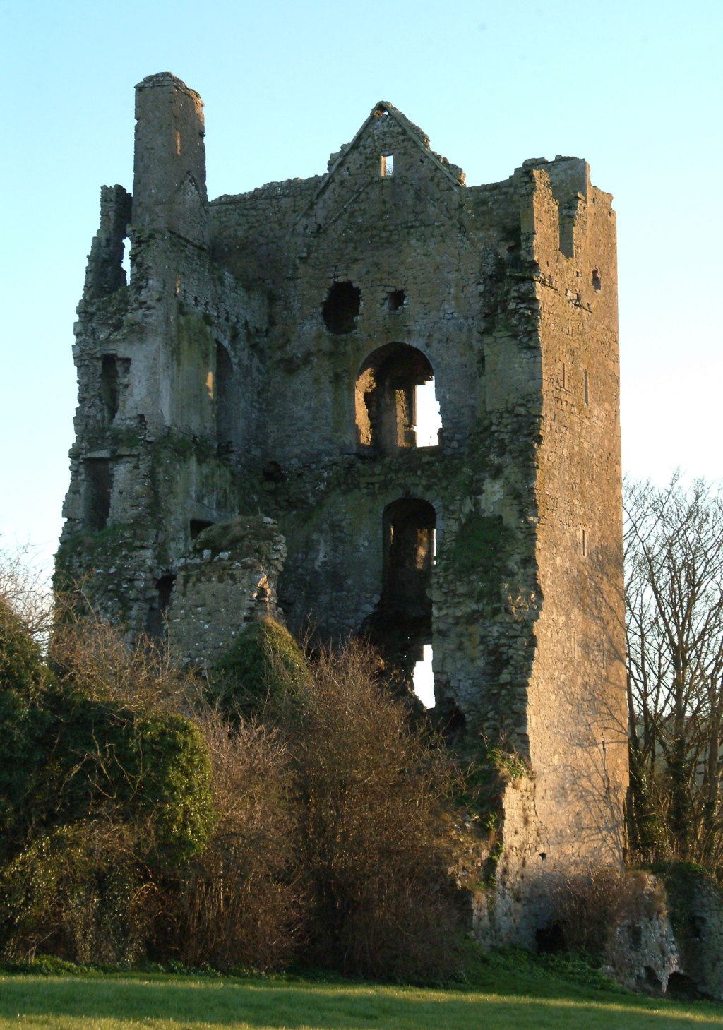 Unveiling the Mysteries of Ruined Castles: A Journey Through Time